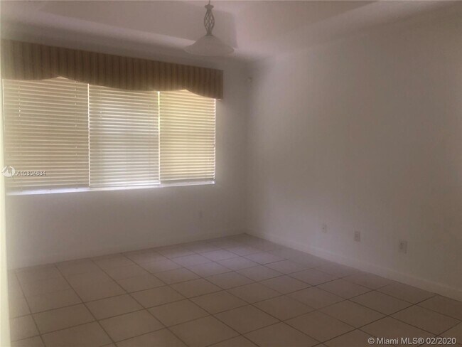 Building Photo - 16507 SW 36th St