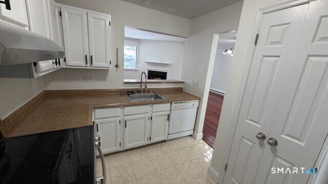 Building Photo - 8 Rose Ln