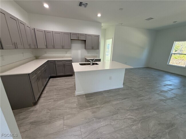 Foto del edificio - 1853 Norma Ct