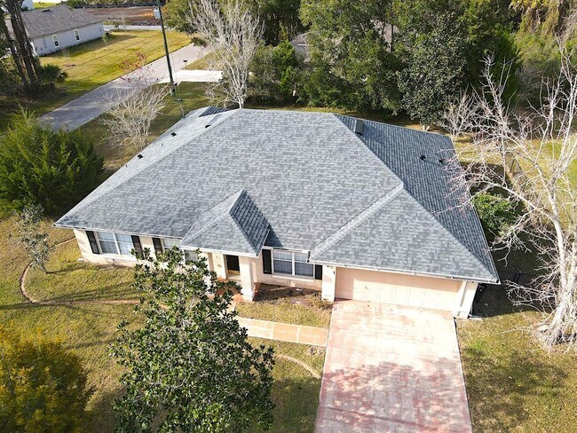Building Photo - 1 Sea Star Ct