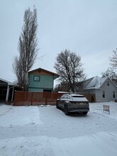 Building Photo - 2521 2nd Ave S