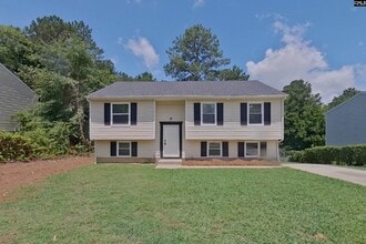 Building Photo - 111 Woodspur Rd