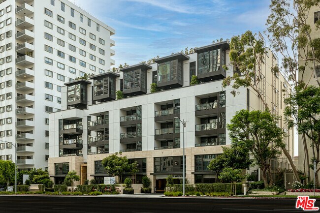 Foto del edificio - 10777 Wilshire Blvd