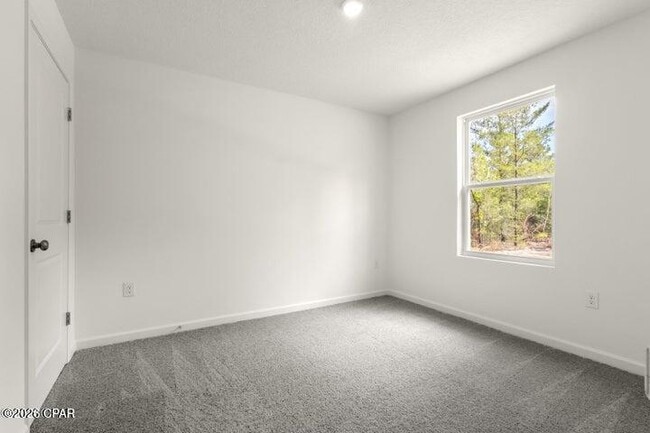 Building Photo - 4123 Pinehurst Ave