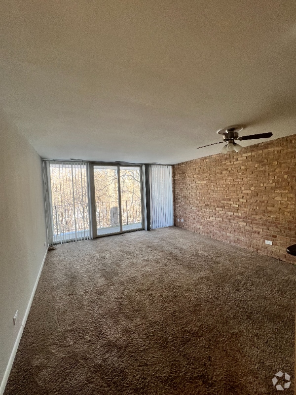 Building Photo - 5760 Abbey Dr