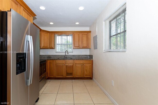 Building Photo - 3 br, 2 bath House - 1781 NE 157th Ter
