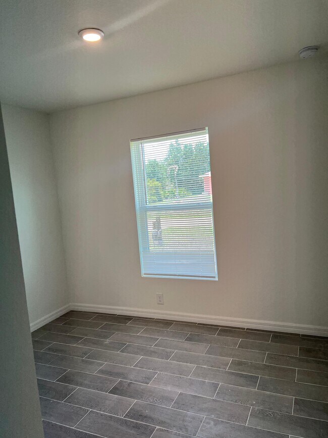 Foto del edificio - 2613 62nd St W