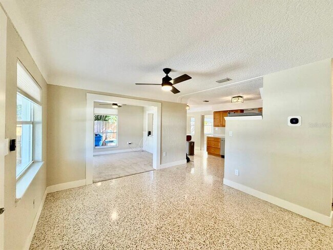 Foto del edificio - 2918 10th Ave N