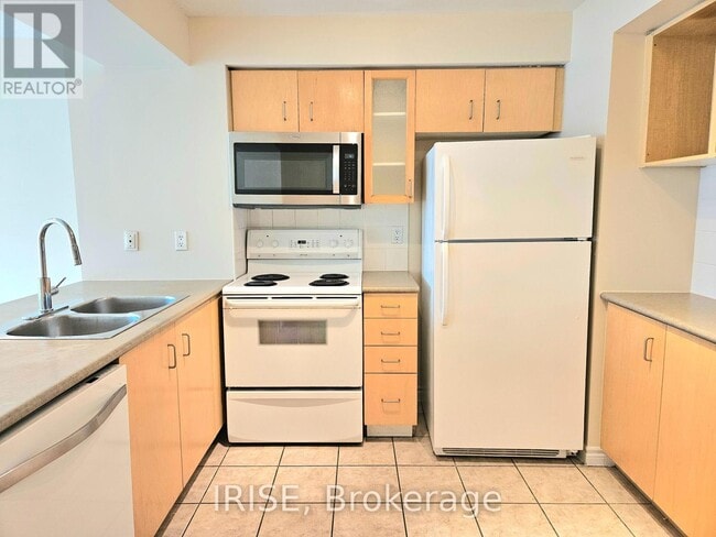 Building Photo - 410-1410 Queens Quay W