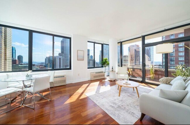 Living Room - 389 Washington St