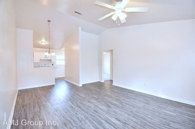 Foto del edificio - 6420 NW 25th Terrace