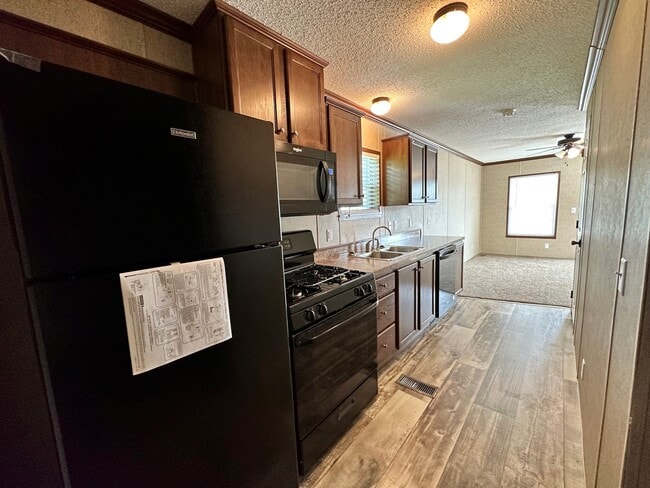 Foto del edificio - 70 W Arizona