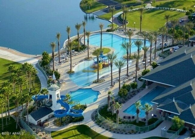 Building Photo - Incredible community amenities Estrella Mo...