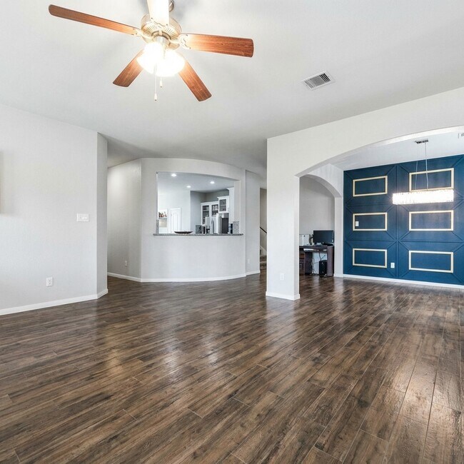 Building Photo - 21388 Timber Lodge Ln