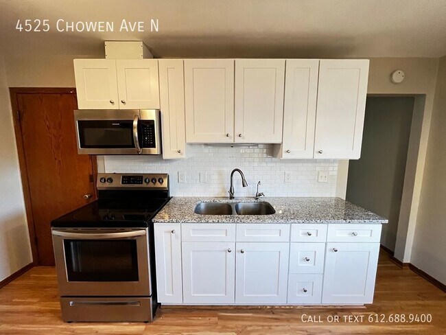 Building Photo - 2 Bed 1.5 Bath with 1 Car Garage -  Septem...