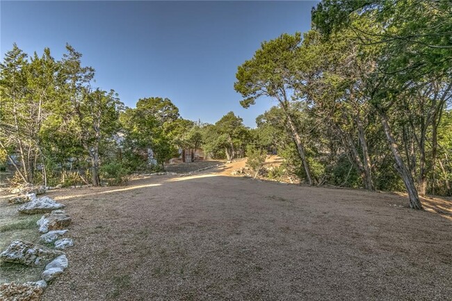 Building Photo - 1217 Buffalo Gap Rd