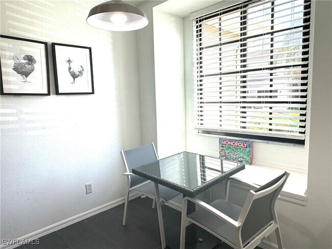 Foto del edificio - 7790 Woodbrook Cir