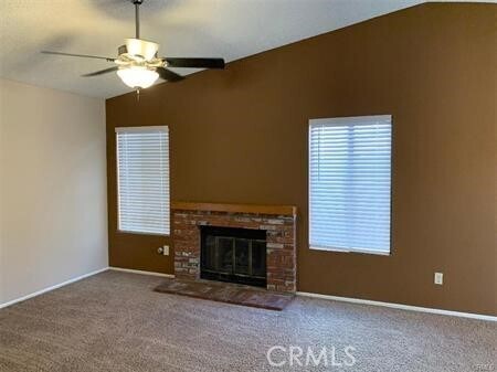 Foto del edificio - 4109 Yukon Way