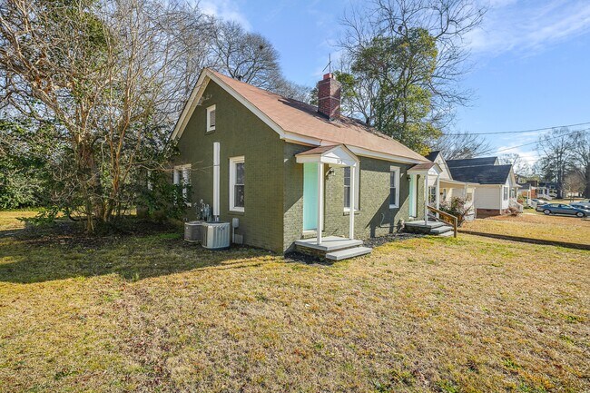 Foto del edificio - 373 Spring St SW