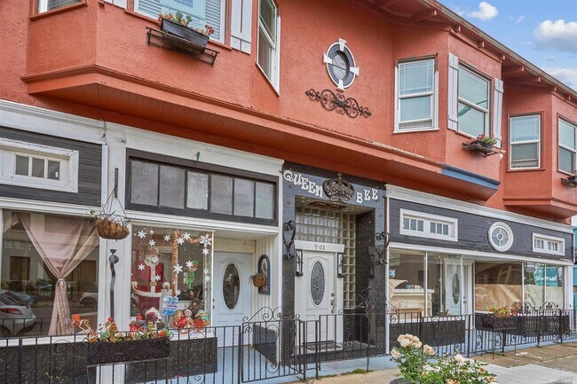 Foto del edificio - 902 Marin St