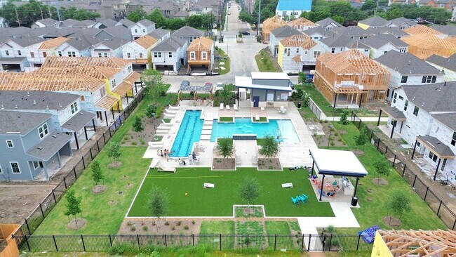 Foto del edificio - 8407 Arden valley Ln