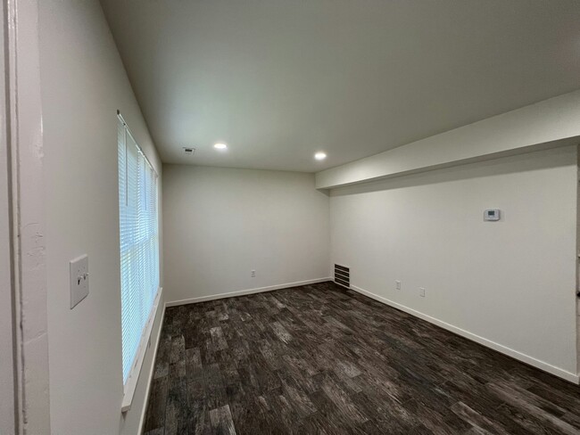 Foto del edificio - 1901 Beaver Rd