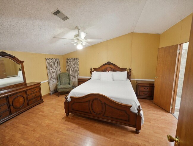 Building Photo - 34693 SW 188th Way