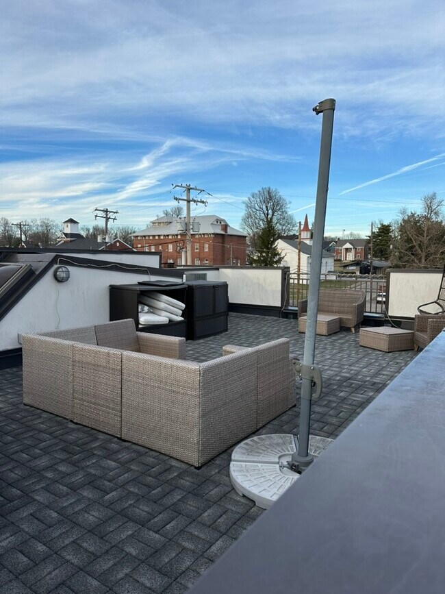 Foto del edificio - 112 Plum Aly