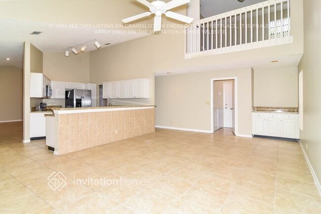Building Photo - 5215 NW 51st Ct