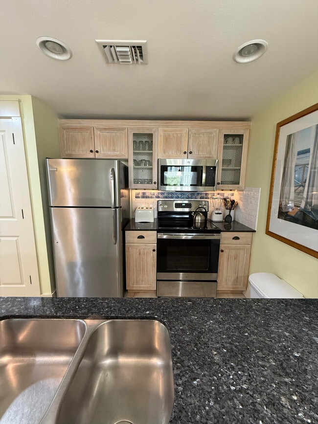 Building Photo - 9100 Baytowne Wharf Blvd