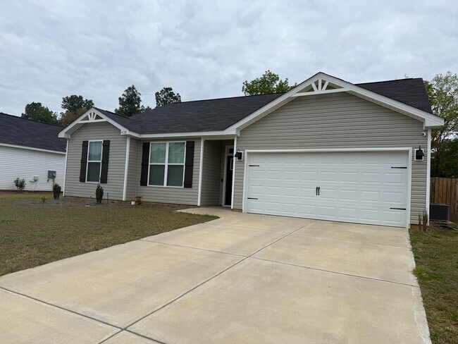 Foto del edificio - 4137 Fringetree Loop