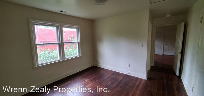 Foto del edificio - 1 br, 1 bath House - 905 Hackett Street
