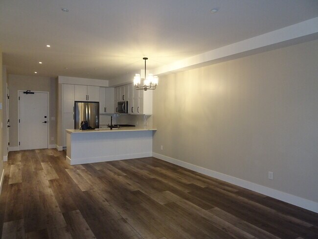 Building Photo - 110 Ellis St