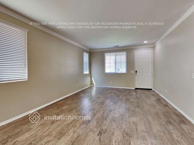 Foto del edificio - 1679 Benedict Ct