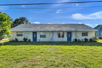 Building Photo - Unit B