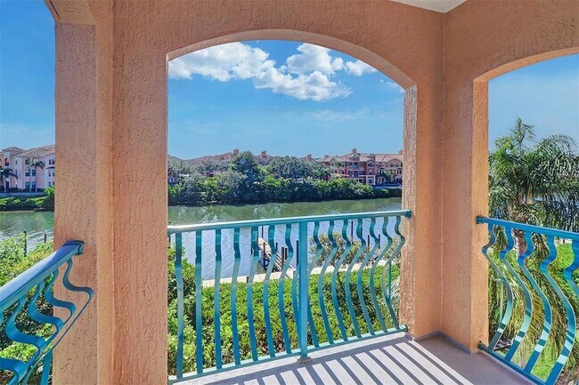 Foto del edificio - 2749 Via Cipriani