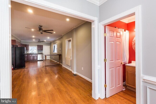 Foto del edificio - 1536 Point Breeze Ave