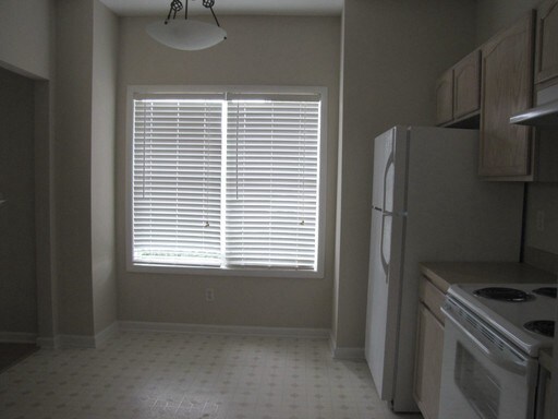 Building Photo - 7 Paddington Ln