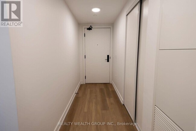 Photo du bâtiment - 1 Jarvis St