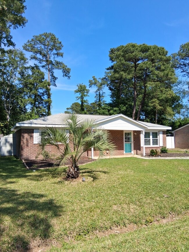Building Photo - 4070 Long Line Ln