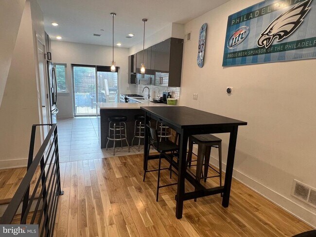 Foto del edificio - 1431 N 28th St
