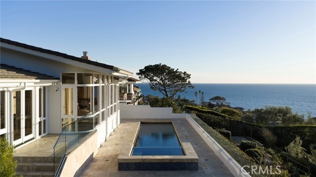 Building Photo - 52 N Portola