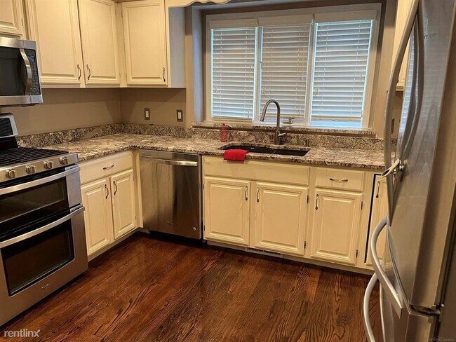 Foto del edificio - 3 br, 2.5 bath House - 52651 Bordeaux Way