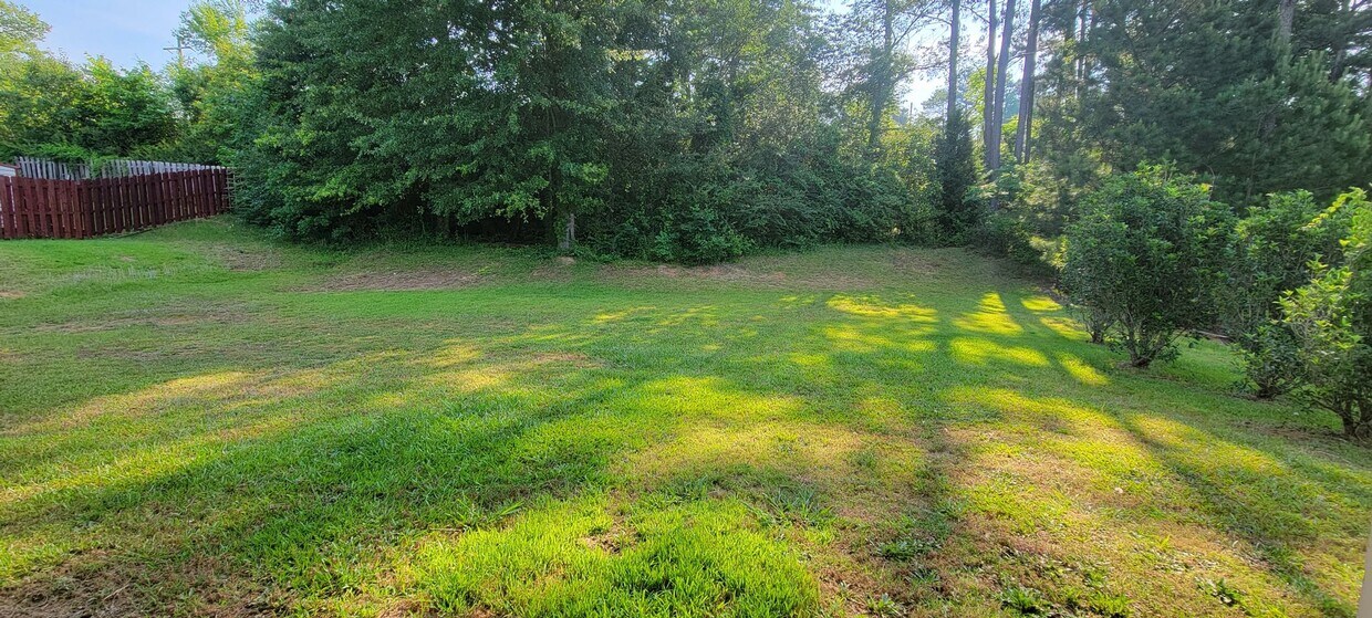 Primary Photo - 4 Bedroom/ 2 Bath Home close to Fort Benning