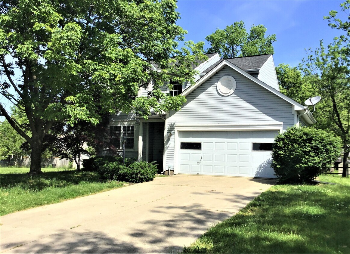 Foto principal - 8054 Bertwood Court