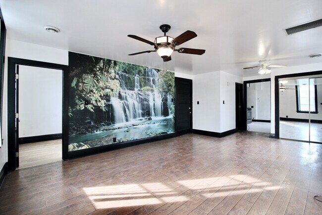 Foto del edificio - 2302 W 19th St