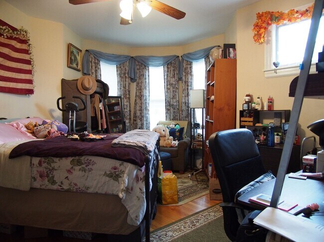 Foto del edificio - 4 Parker Hill Terr #2 Boston MA 02120