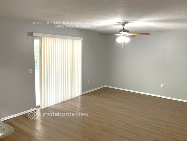 Foto del edificio - 2252 Matthew Cir