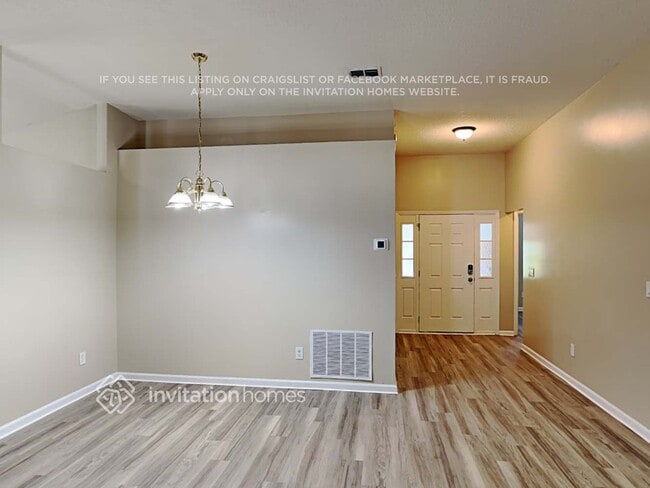 Building Photo - 3741 Timberline Dr