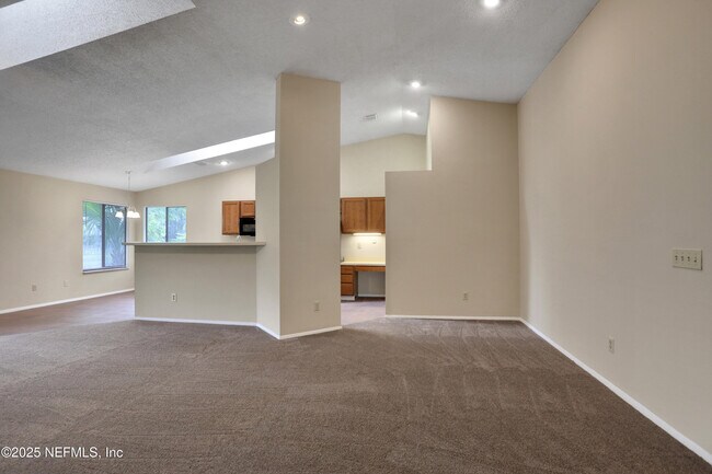 Building Photo - 11151 Stoney Point Ln W